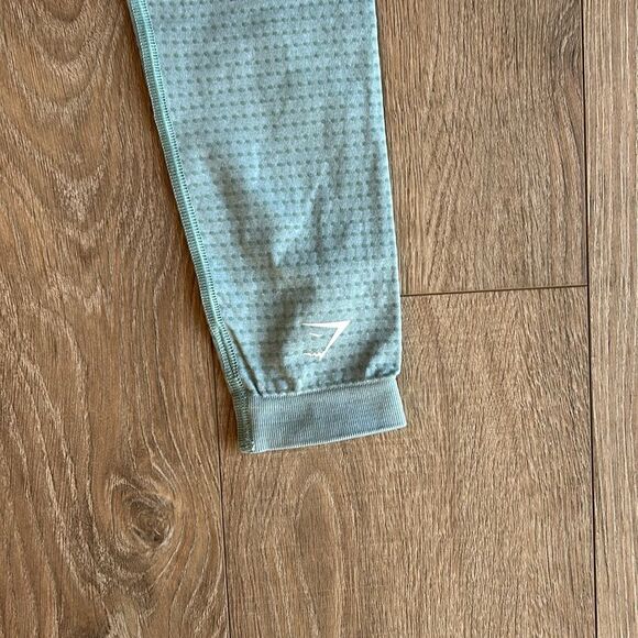 NWOT GYMSHARK LIGHT BLUE LEGGINGS SIZE XS - Picture 5 of 6